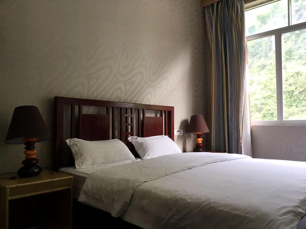 Ctn Karst Inn Яншуо Екстер'єр фото